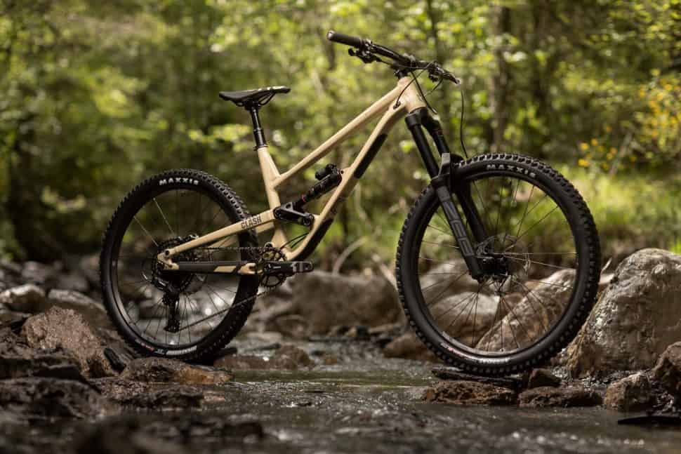 commencal clash ride