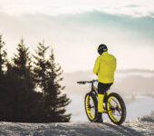 Winter Riding Series #1 – How To Keep Your Feet Dry And Warm Mountain Biking